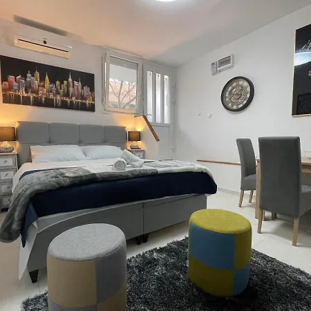 Old Town Bridge * זאדאר