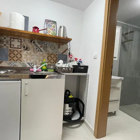 老城桥公寓 扎达尔