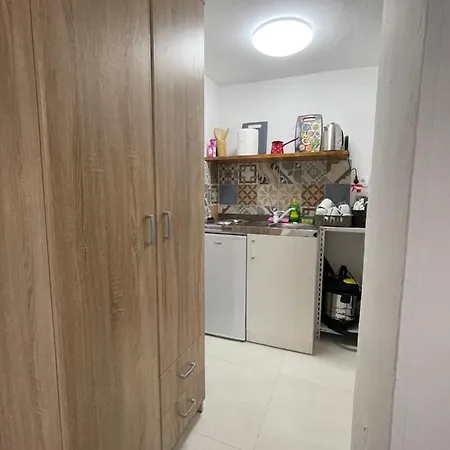 老城桥公寓 扎达尔